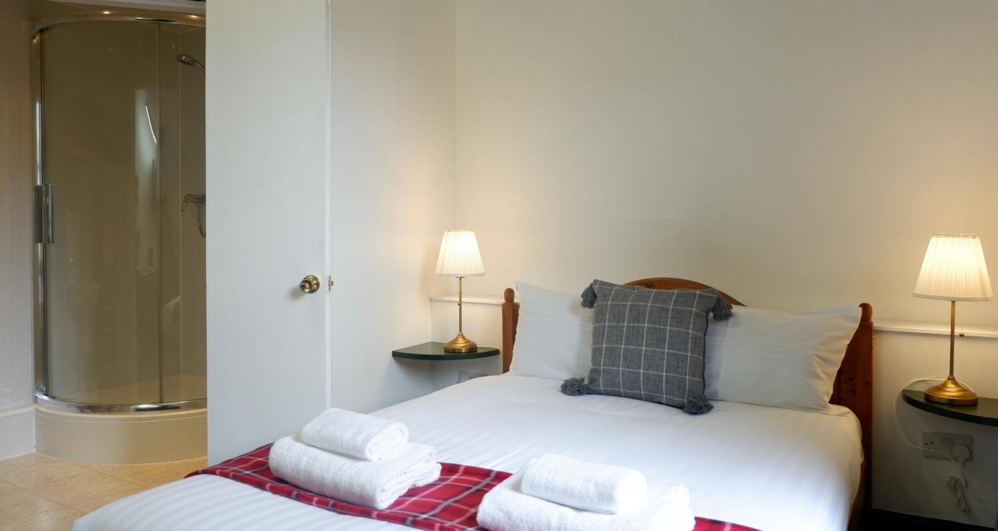4 Friends House Hotell Edinburg Exteriör bild